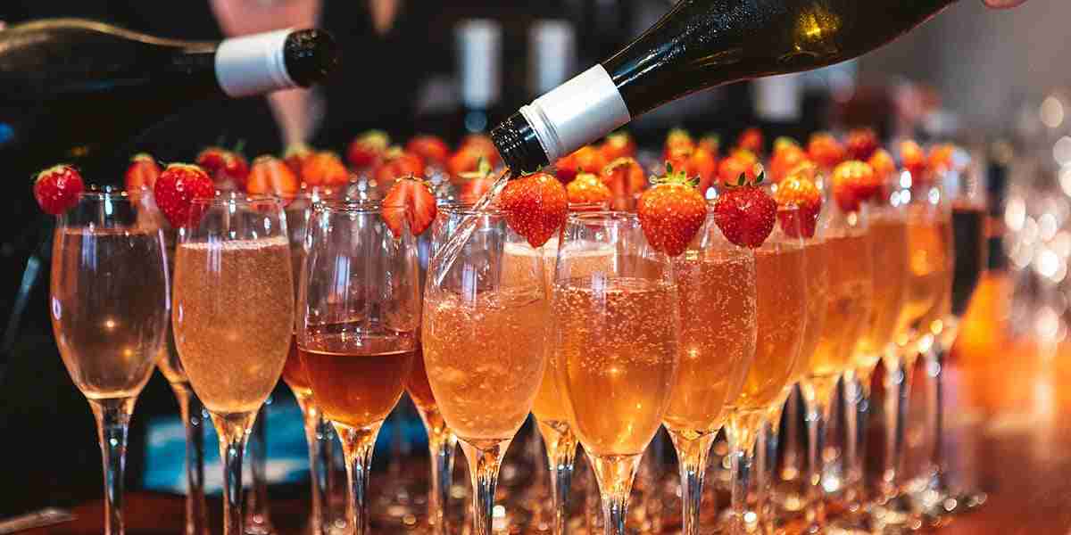 How to Make Clear Ice for Fancy Cocktails 1 Craft Perfect Japanese Cocktail with Authentic Ingredients and Expert Techniques