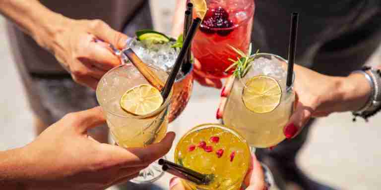 Fall Bourbon Cocktails: Make 10 Seasonal Whiskey Drinks at Home