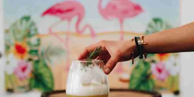 The Right Ice for the Right Cocktail